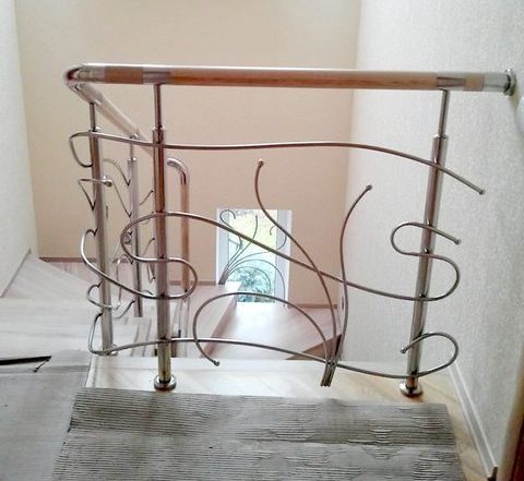 Красивые декоративные перила из нержавеющей стали